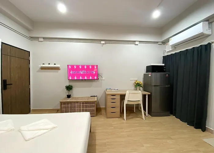 44 Rama 3 호텔 3*